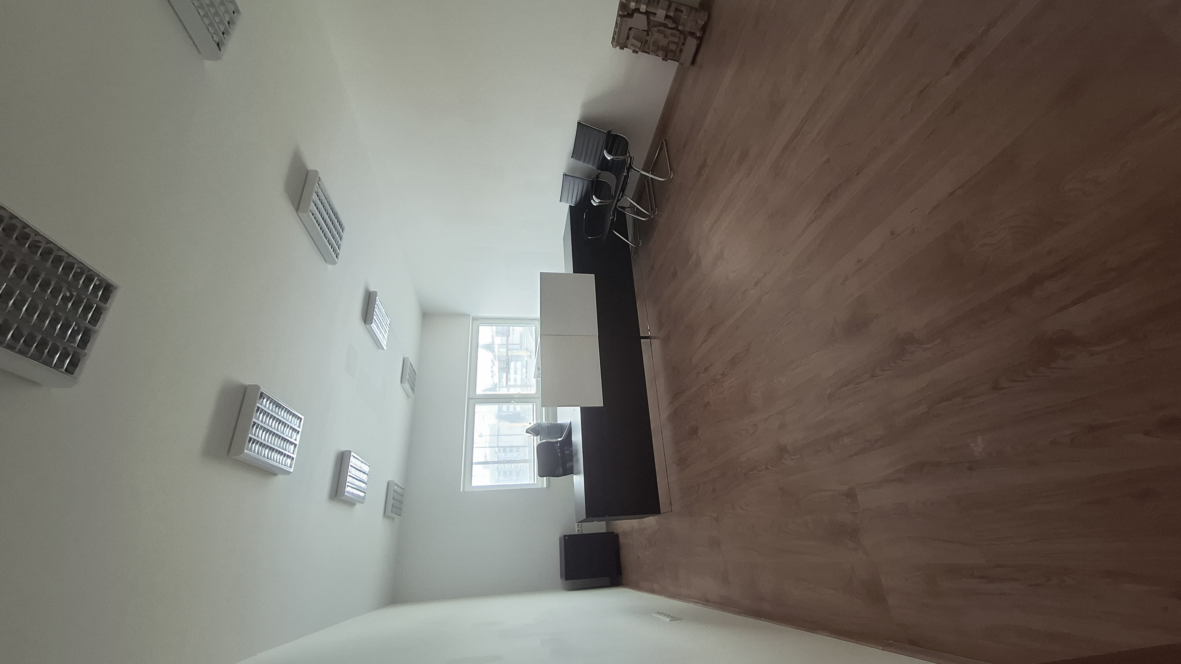 Ponuka kancelárskych priestorov od 20 m2 – 256 m2, Žilina, Závodská cesta. Ponuka kancelárskych priestorov od 20 m2 – 256 m2, Žilina, Závodská cesta.
