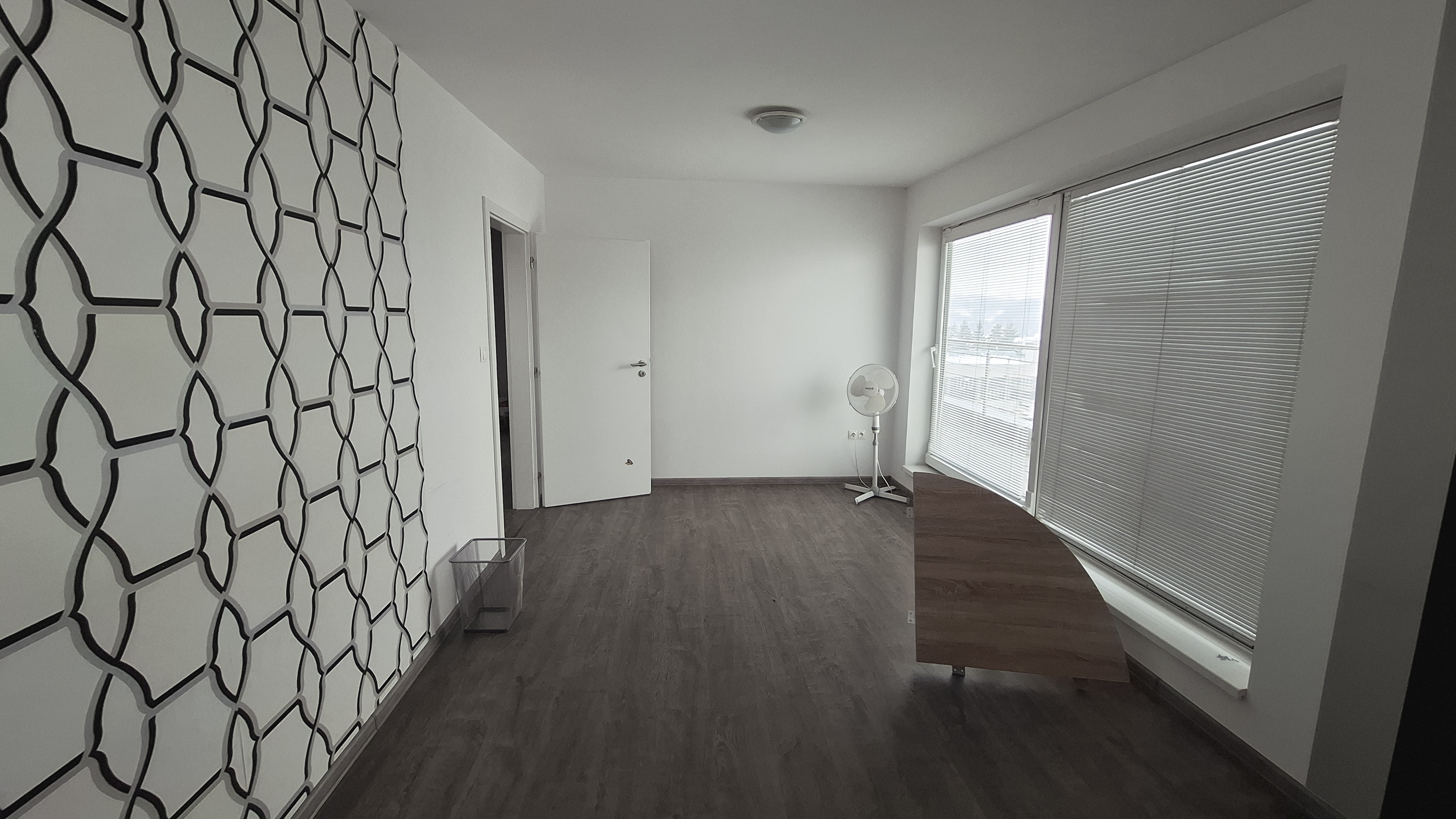 Ponuka kancelárskych priestorov od 20 m2 – 256 m2, Žilina, Závodská cesta. Ponuka kancelárskych priestorov od 20 m2 – 256 m2, Žilina, Závodská cesta.