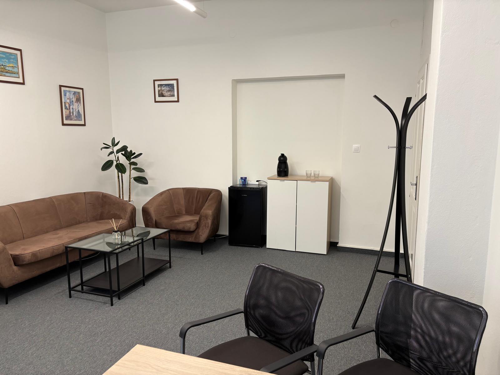 Ponuka kancelárskych priestorov na prenájom – Žilina, Národná ulica.